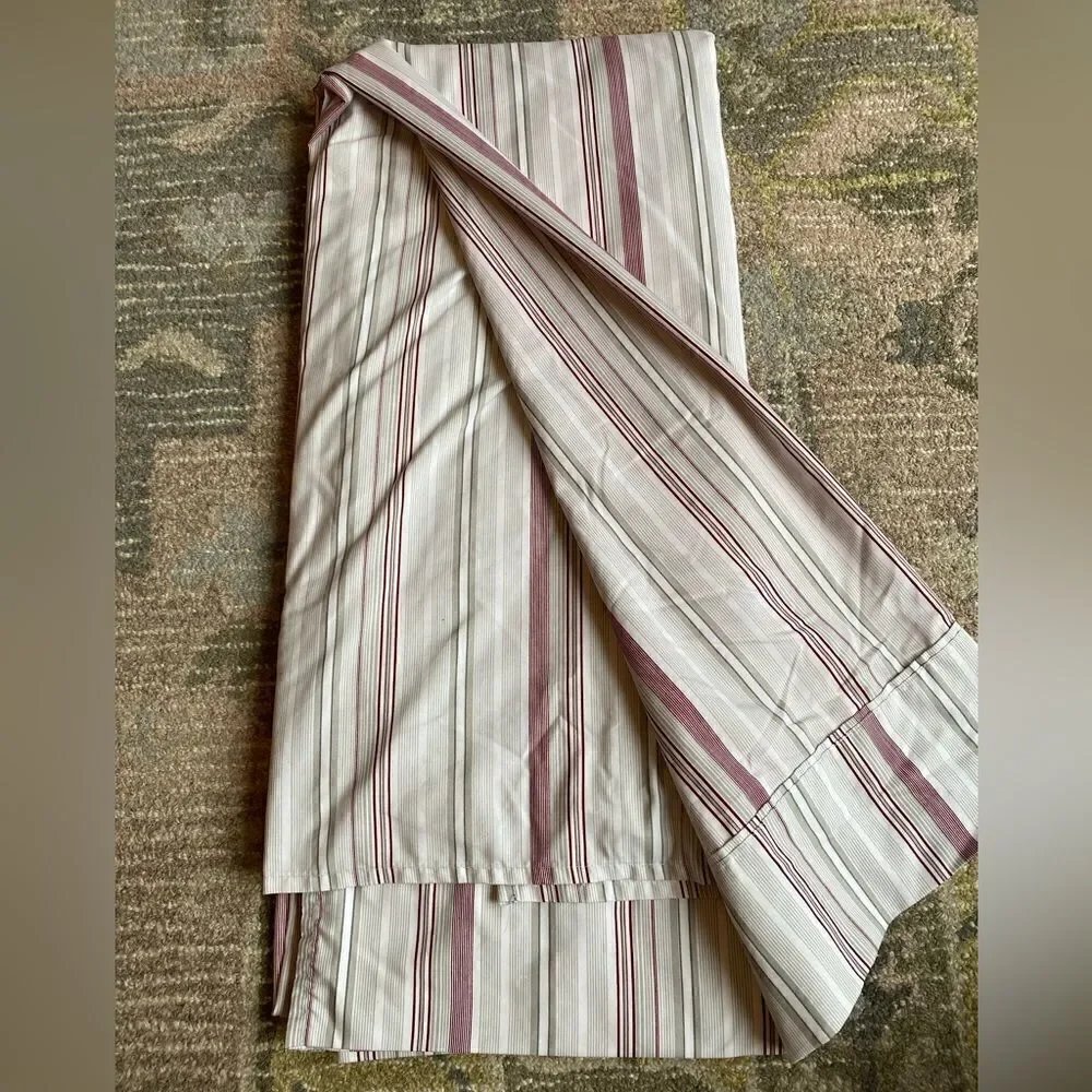 London Fog Candy Cane Stripes Design Bed Flat Top Sheet
